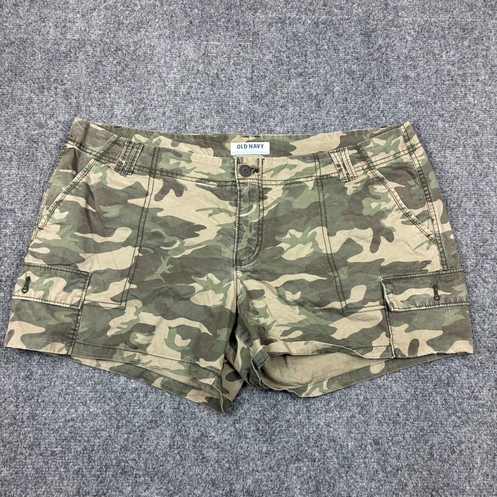 Old Navy Womens Size 16 W40 Green Camo Cargo Shorts Utility Multi Pocket Midrise